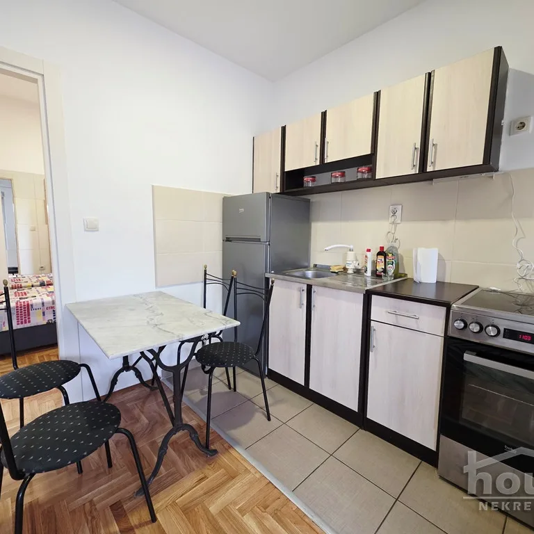 Stan Prodaja Novi Sad  29 m2