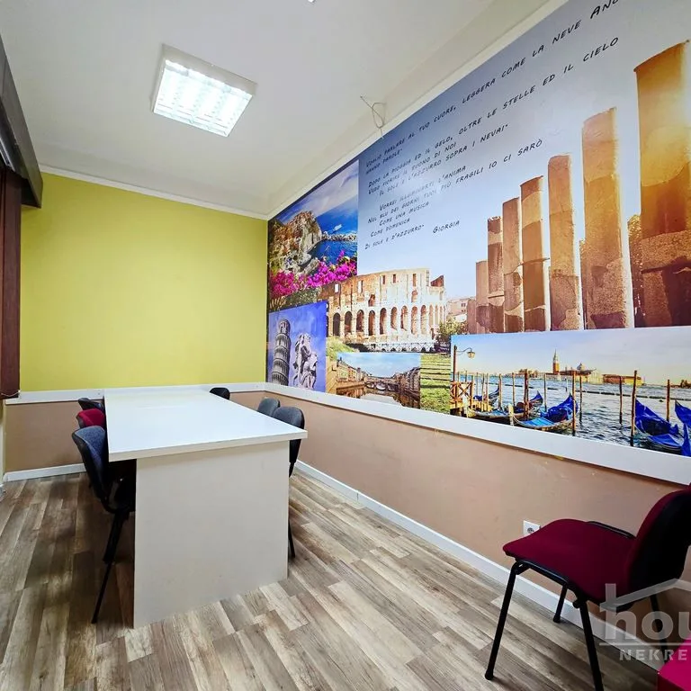 Petosoban stan na prodaju, Centar, Novi Sad, 155m², 1. sprat, 450.000 €