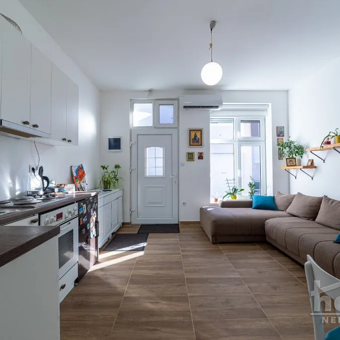 Stan Prodaja Novi Sad  36 m2