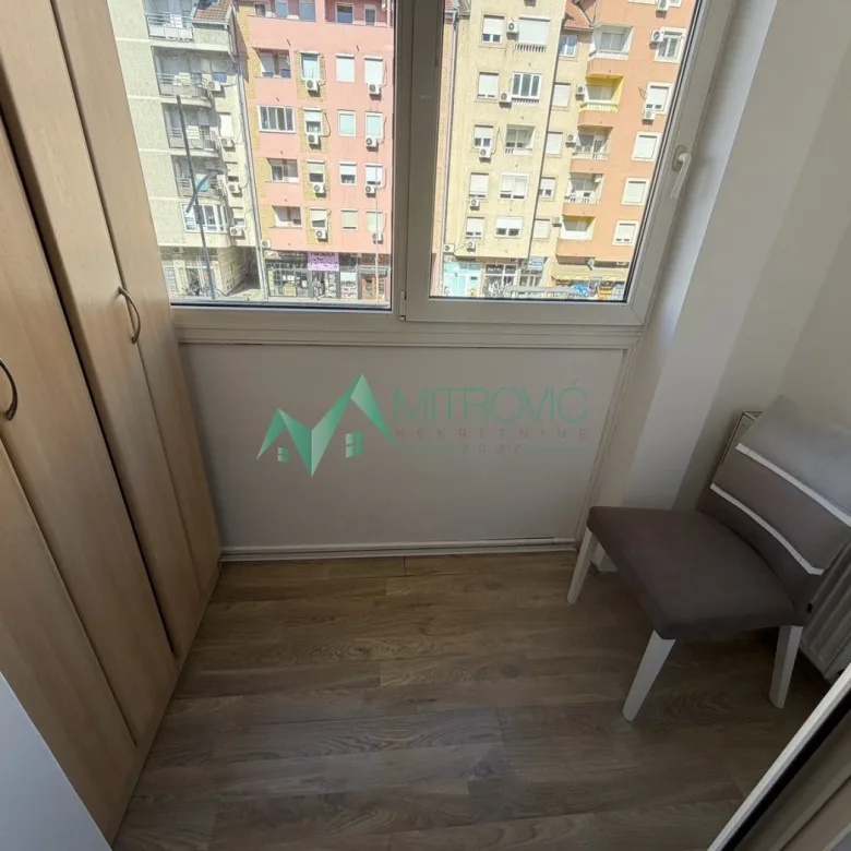 Garsonjera na prodaju, Nova Detelinara, Novi Sad, 25m², 300 €