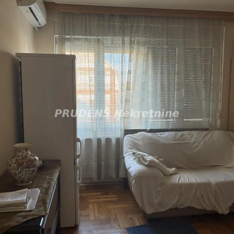 Stan Prodaja Beograd Medaković I 80 m2