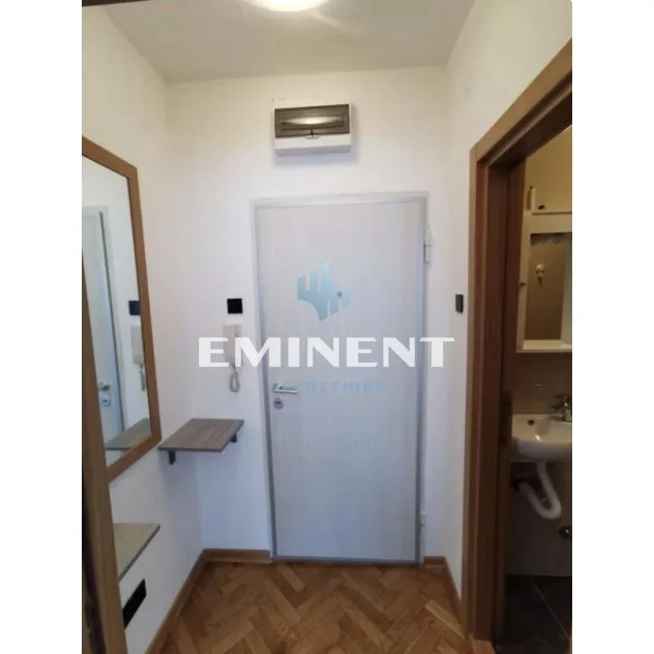Stan Izdavanje Beograd Dorćol 30 m2