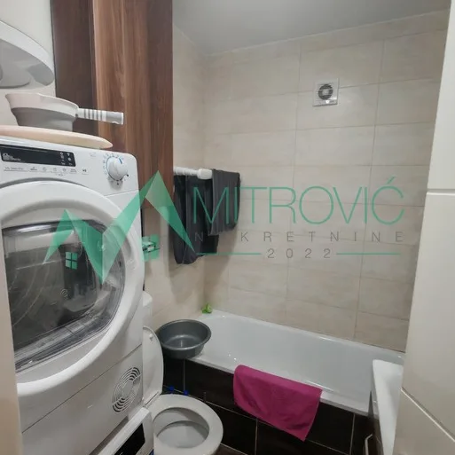 Dvoiposoban stan na prodaju, Grbavica, Novi Sad, 62m², 216.300 €