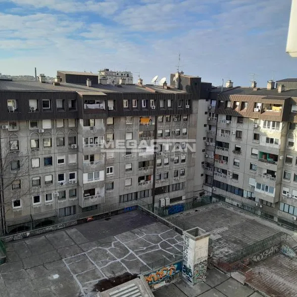 Trosoban stan na prodaju, Botanička Bašta, Beograd, 85m², 275.000 €