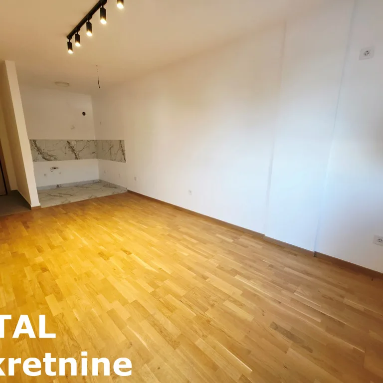 Stan Prodaja Novi Sad  44 m2
