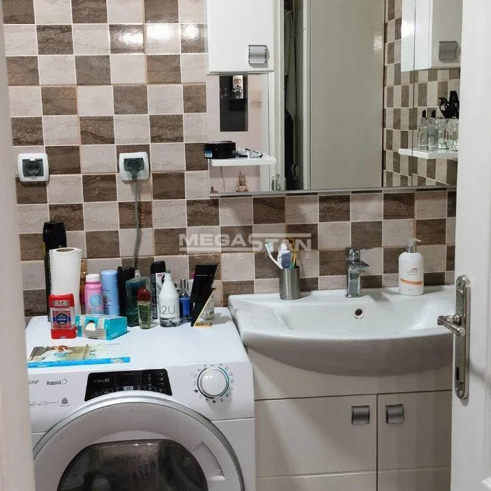 Kuća na prodaju, Centar, Ruma, 143m², 250.000 €