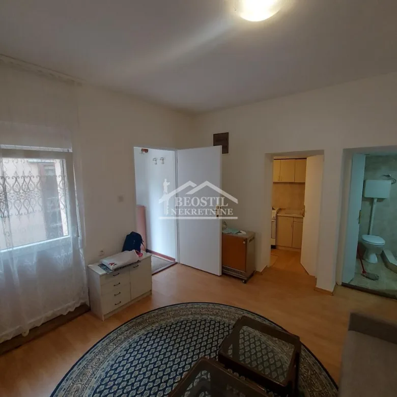 Stan Prodaja Beograd Đeram Pijaca 24 m2