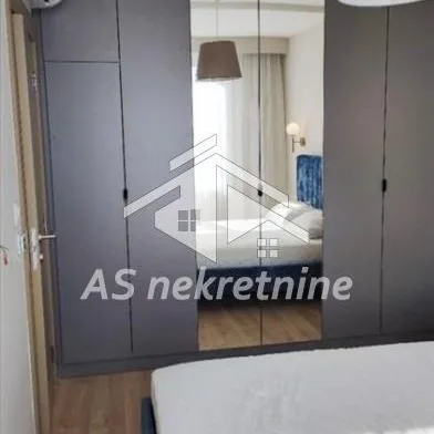 Trosoban stan za izdavanje, Trošarina, Beograd, 67m², 1.300 €/mes