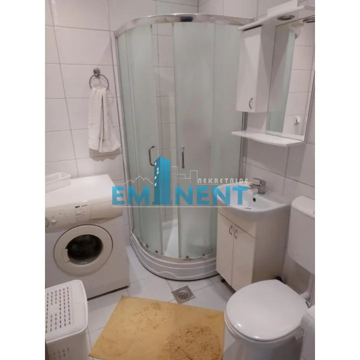Stan Izdavanje Beograd Sava Kovačević 56 m2