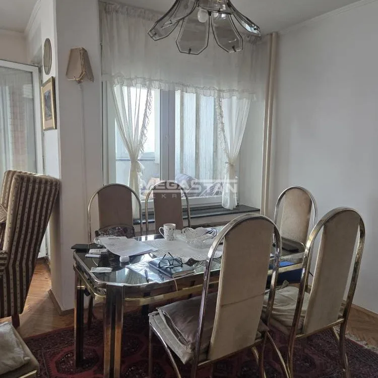 Stan Prodaja Beograd Kalenić Pijaca 74 m2