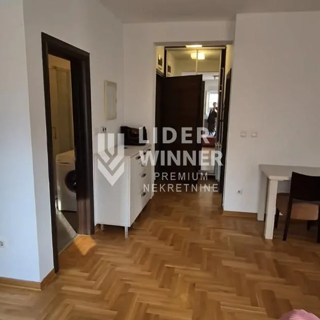 Dvosoban stan na prodaju, Olimp, Beograd, 60m², 154.000 €