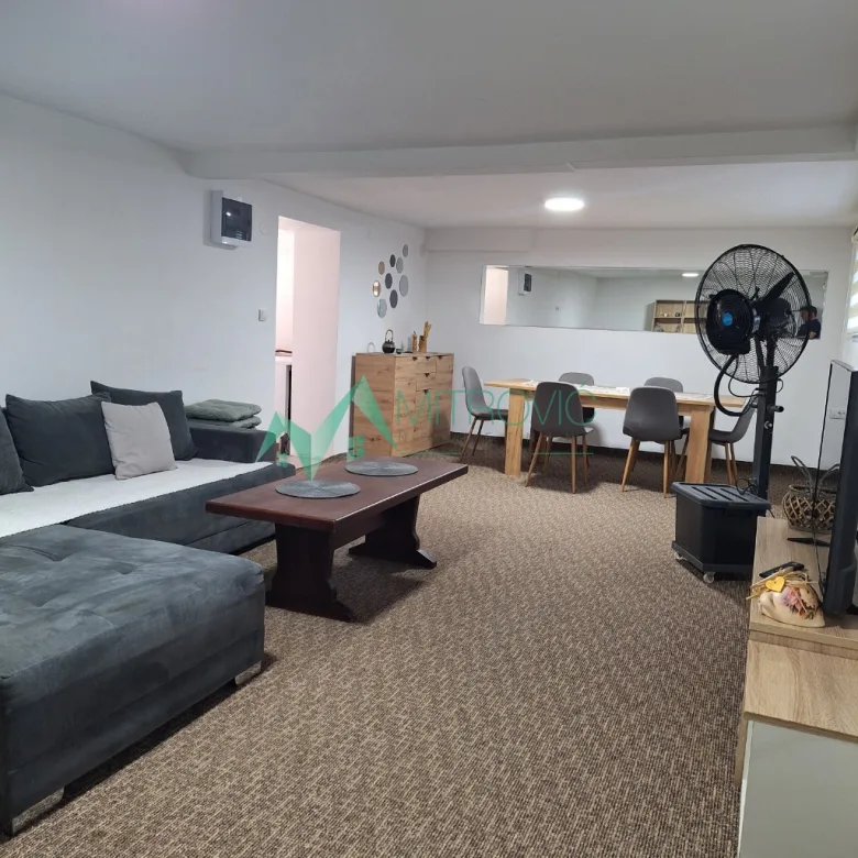 Kuća na prodaju, Velika Remeta, Irig, 180m², 114.000 €