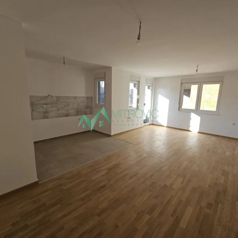 Stan Prodaja Sremska Kamenica  73 m2