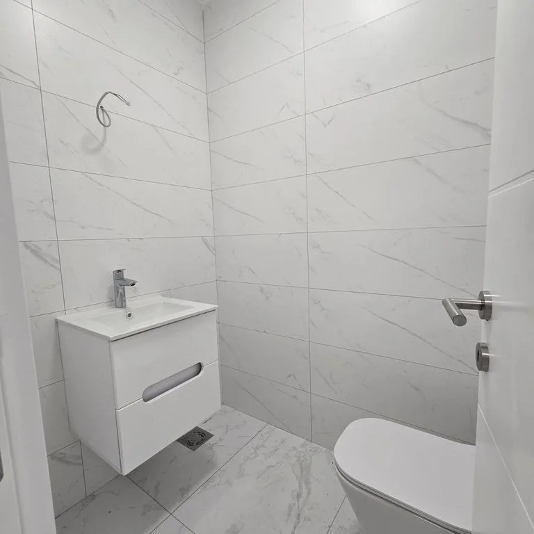 Četvorosoban stan na prodaju, Telep, Novi Sad, 87m², 1. sprat, 196.185 €