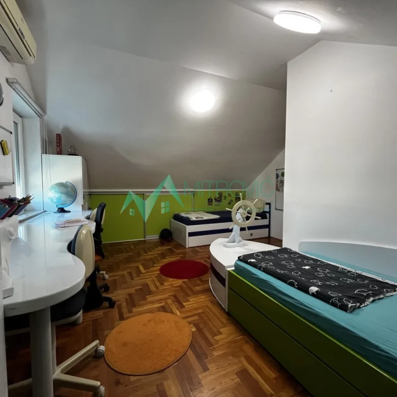 Petosoban stan na prodaju, Podbara, Novi Sad, 129m², 293.550 €