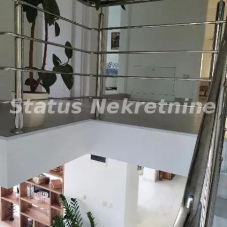 Kuća Prodaja Irig  360 m2