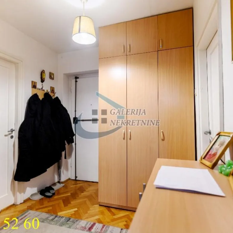 Dvosoban stan na prodaju, Slavujev Venac, Beograd, 61m², 228.000 €