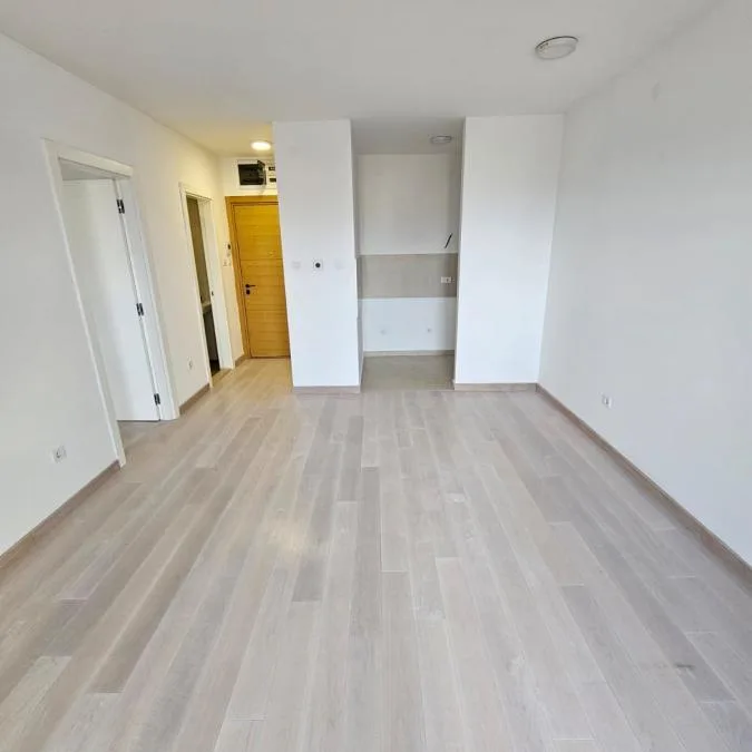 Stan Prodaja Novi Sad  42 m2
