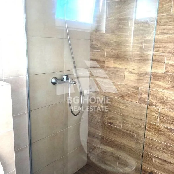 Trosoban stan na prodaju, Ledine, Beograd, 61m², 170.800 €