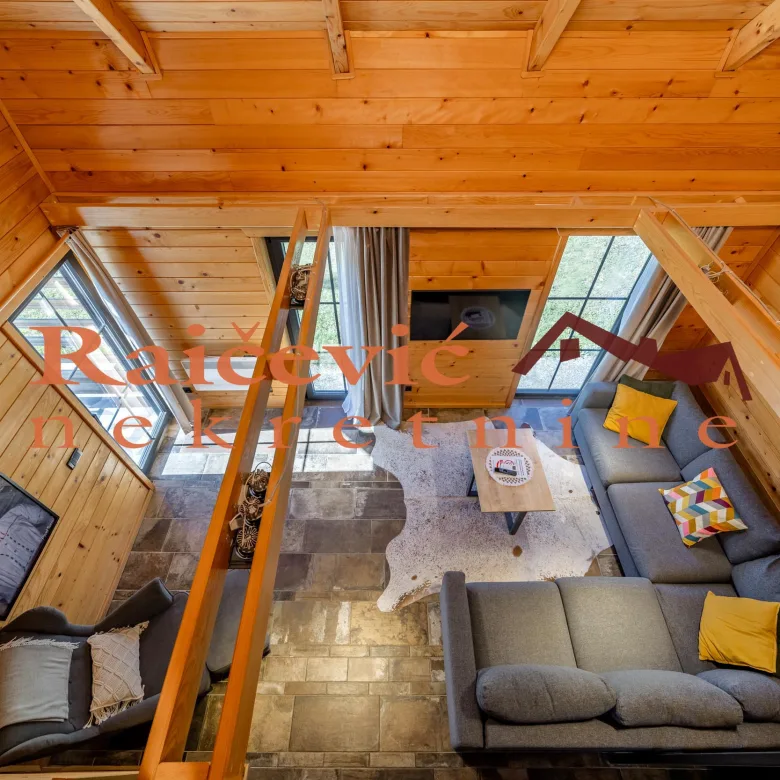 Lokal na prodaju, Banja Vrujci, 811m², 1.280.000 €