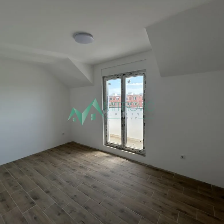 Stan Prodaja Novi Sad  82 m2