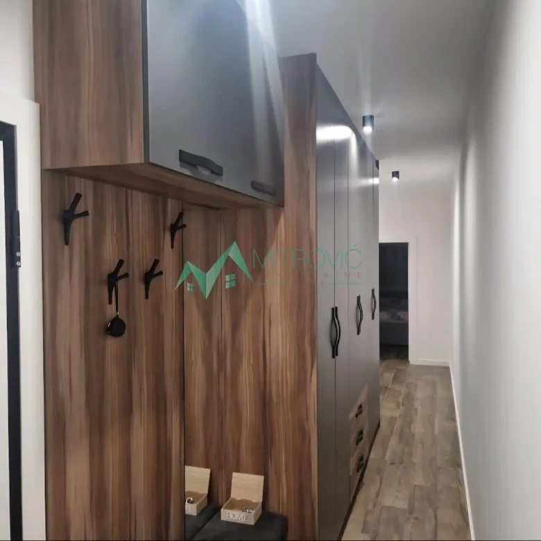 Stan Prodaja Novi Sad  88 m2