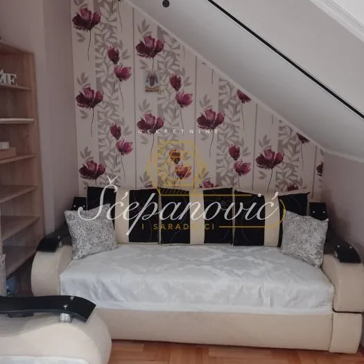 Stan Prodaja Novi Sad  42 m2