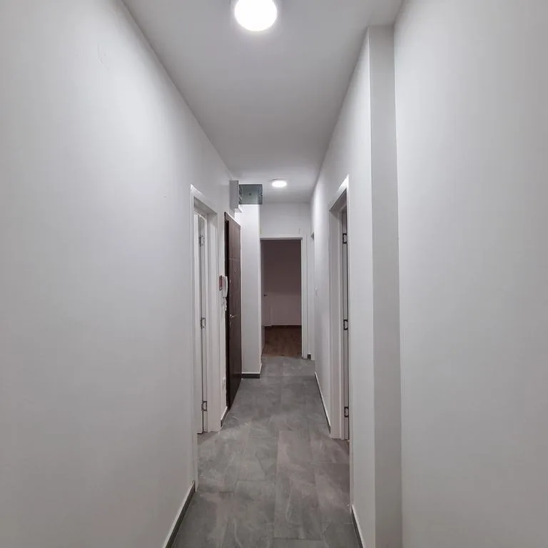 Stan Prodaja Novi Sad  57 m2