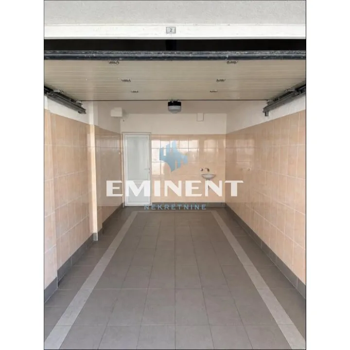 Četvorosoban stan za izdavanje, Dedinje, Beograd, 91m², 2.000 €/mes