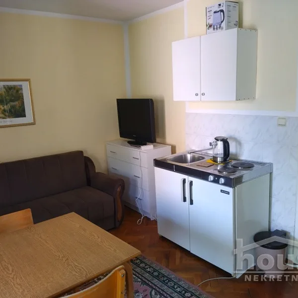 Stan Izdavanje Novi Sad  20 m2