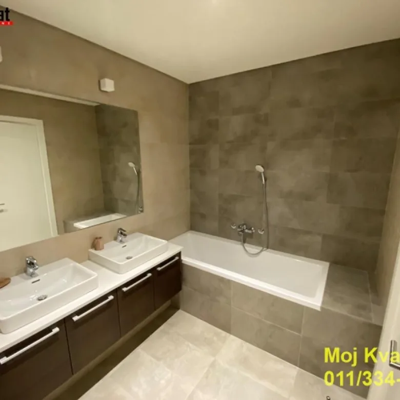 Četvorosoban stan na prodaju, Beograd na Vodi, Beograd, 117m², 6. sprat, 950.000 €