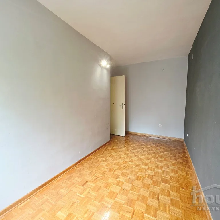 Trosoban stan na prodaju, Novo Naselje, Novi Sad, 63m², 157.500 €