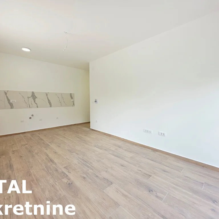 Stan Prodaja Novi Sad  50 m2