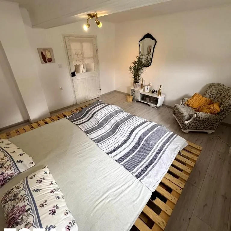 Kuća na prodaju, Vrdnik, Irig, 100m², 130.000 €