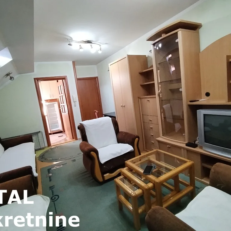 Stan Izdavanje Novi Sad  38 m2