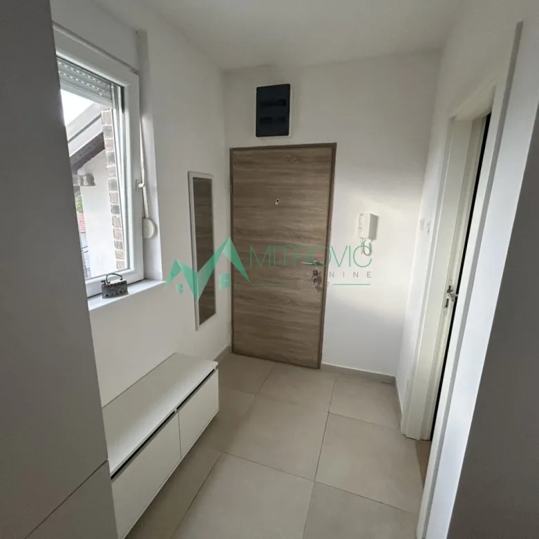 Stan Prodaja Novi Sad  59 m2