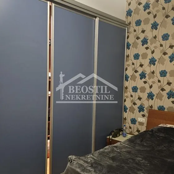 Četvorosoban stan na prodaju, Slavija, Beograd, 190m², 880.000 €