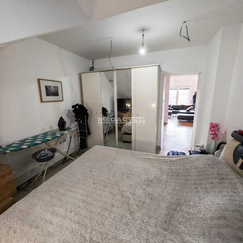 Kuća Prodaja Pančevo  240 m2