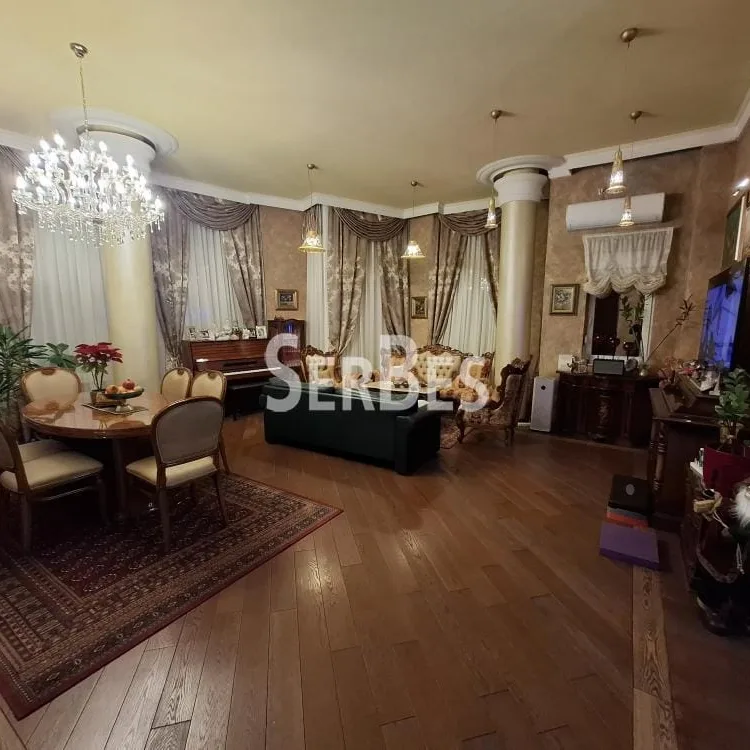 Stan Prodaja Novi Sad  358 m2