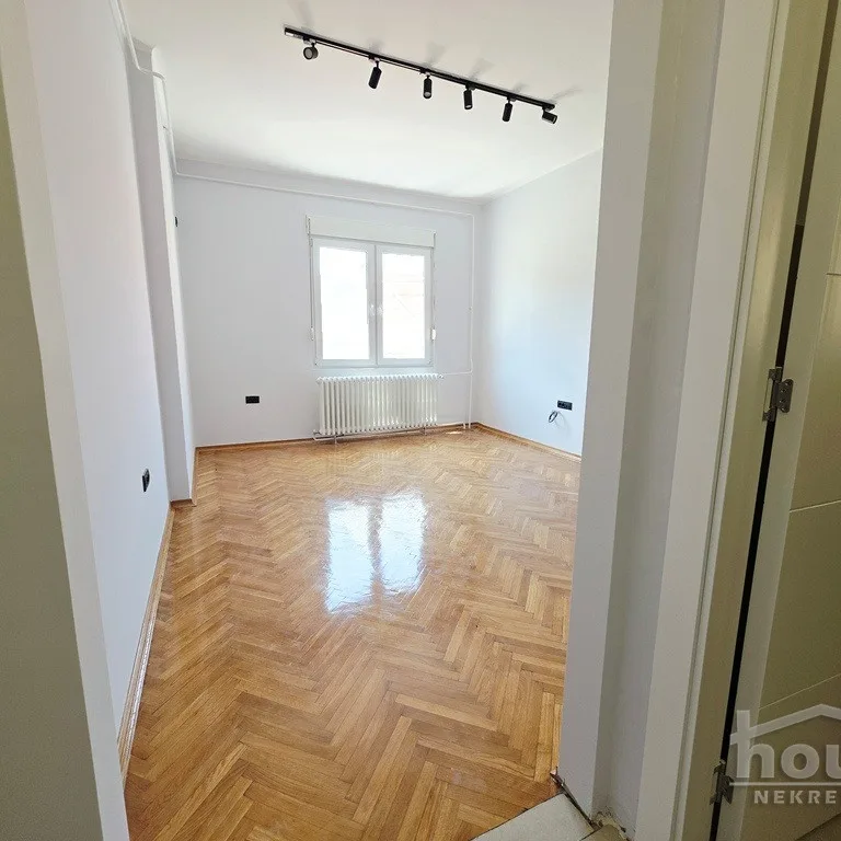 Stan Prodaja Novi Sad  25 m2
