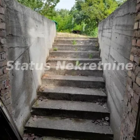Plac na prodaju, Inđija, 11 ari, 42.000 €