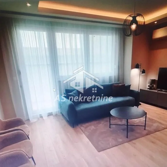 Stan Izdavanje Beograd Gornji Grad 43 m2