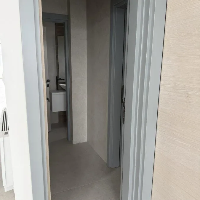 Lokal Izdavanje Novi Sad  250 m2