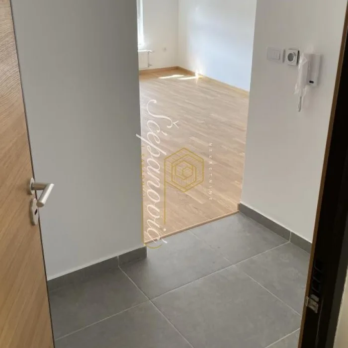 Stan Izdavanje Novi Sad  61 m2