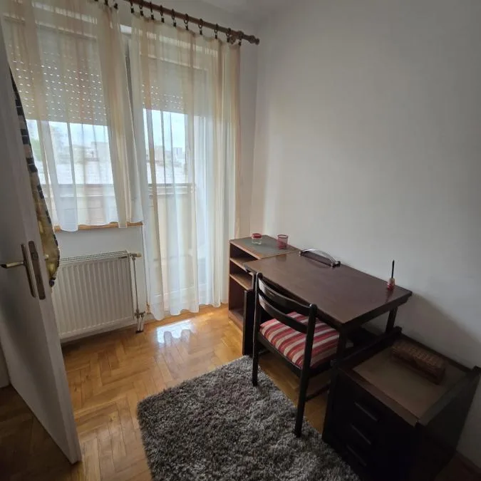 Stan Izdavanje Beograd Zeleni Venac 65 m2