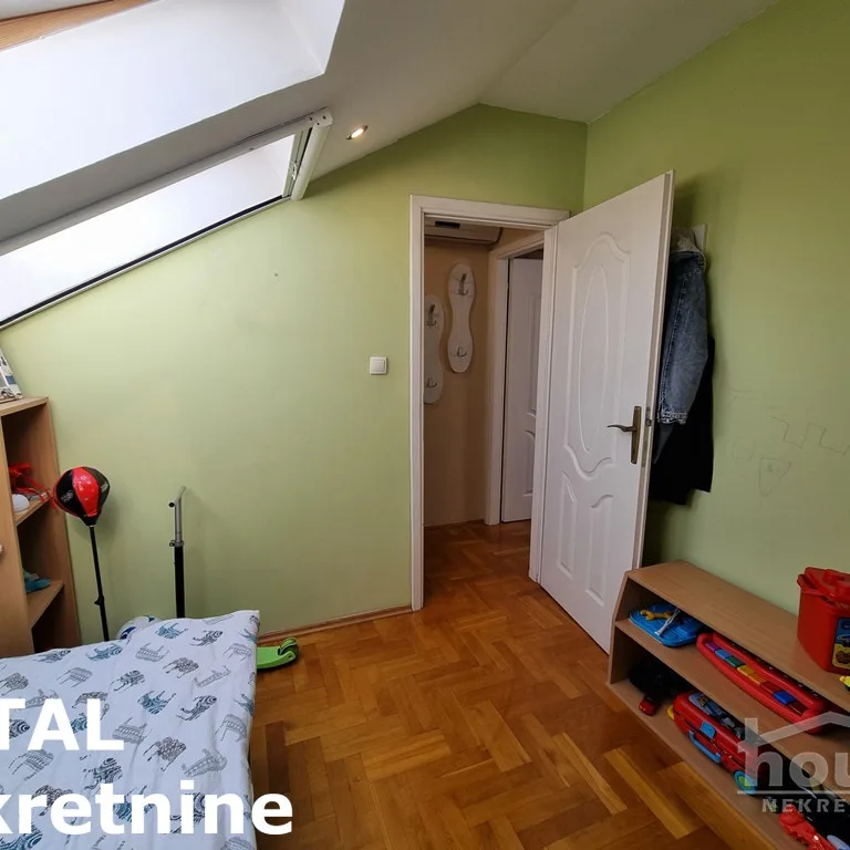 Troiposoban stan na prodaju, Nova Detelinara, Novi Sad, 80m², 5. sprat, 165.000 €