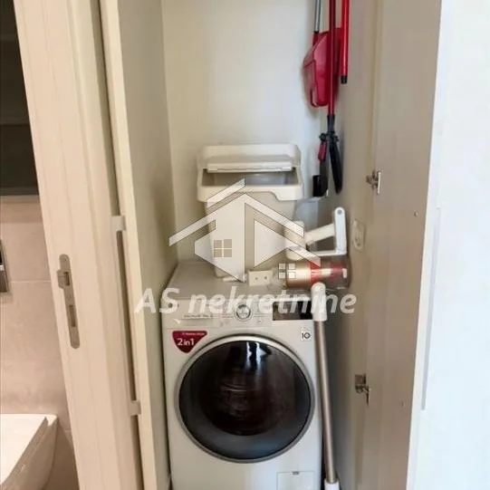 Dvosoban stan za izdavanje, Beograd na Vodi, Beograd, 61m², 6. sprat, 1.800 €/mes