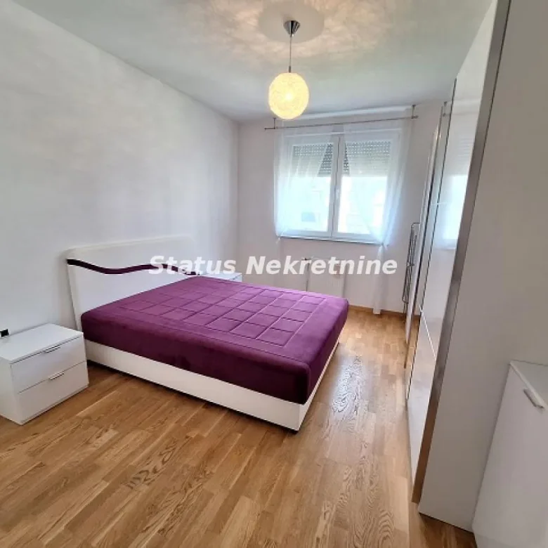 Stan Izdavanje Novi Sad Nova Detelinara 47 m2