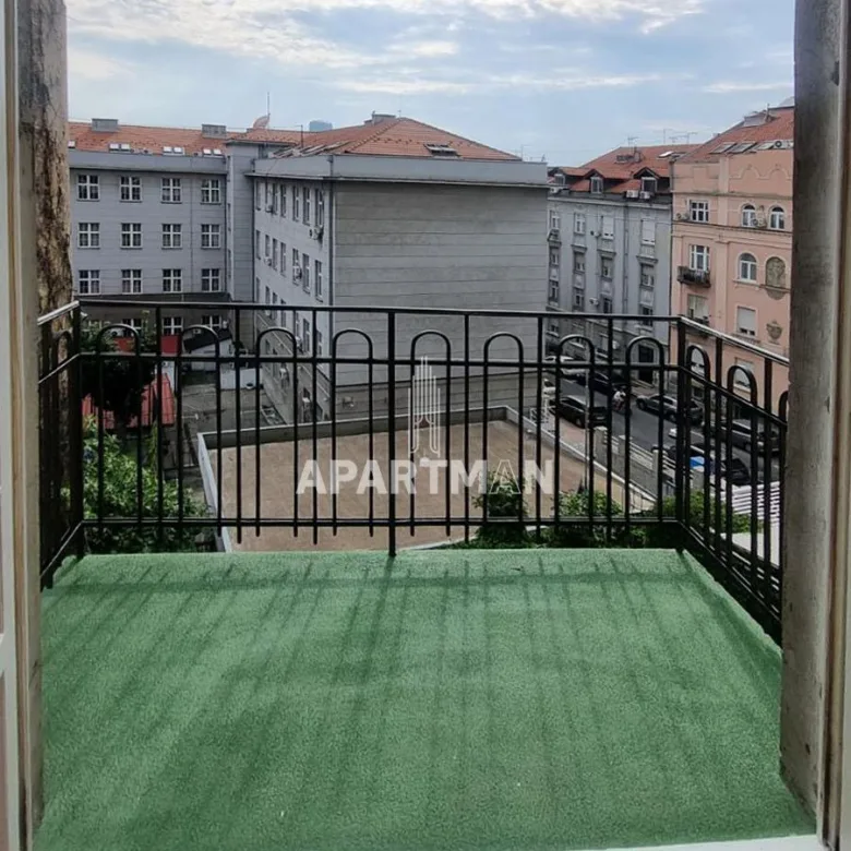 Stan Izdavanje Beograd London 90 m2