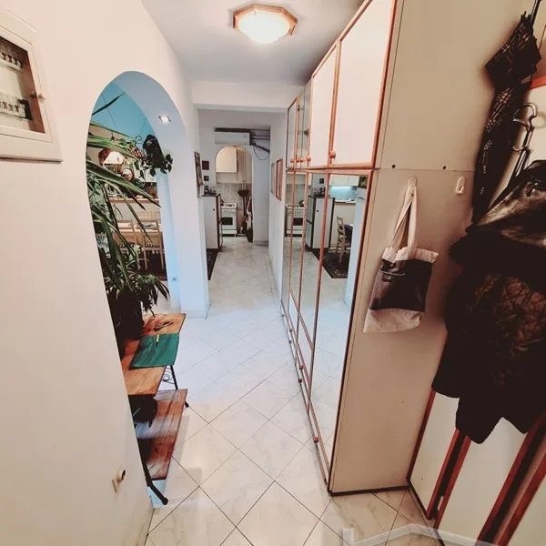 Stan Prodaja Novi Sad  83 m2